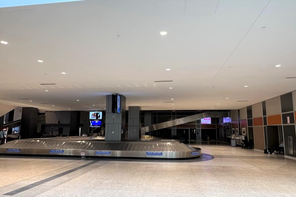 AUS Baggage - Austin, TX