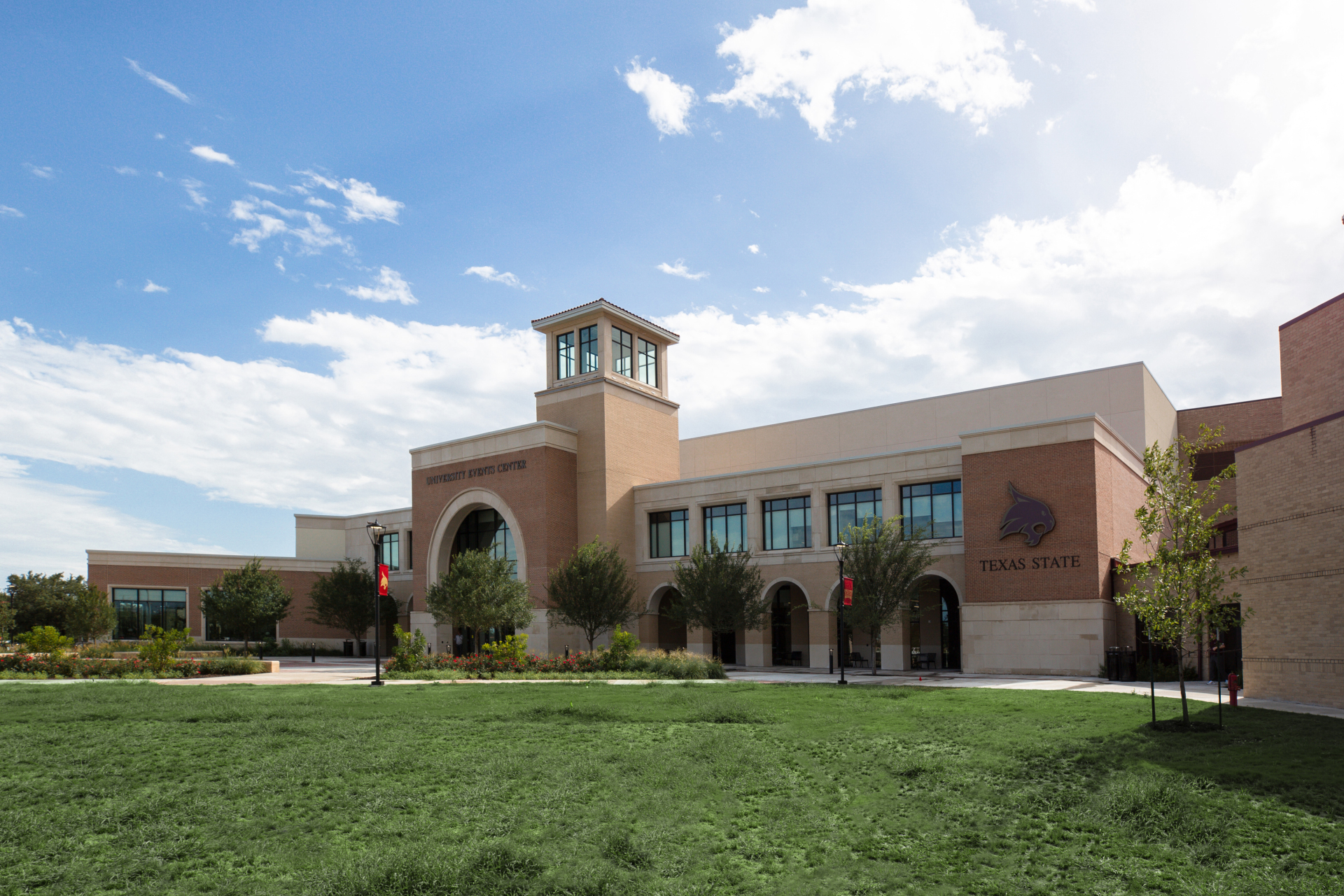 TXST Univ Event Center 00