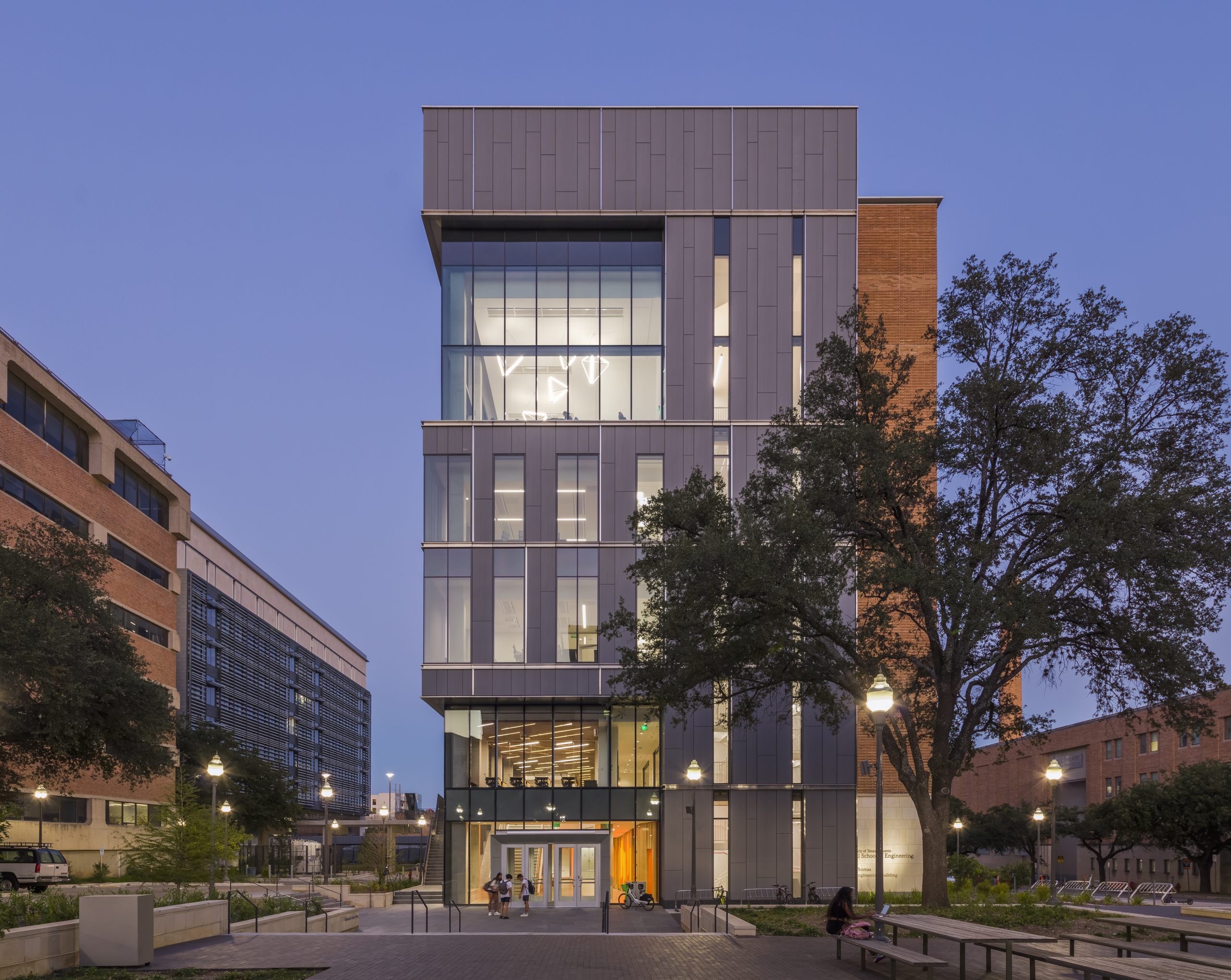 UT EEB - Austin, TX 2