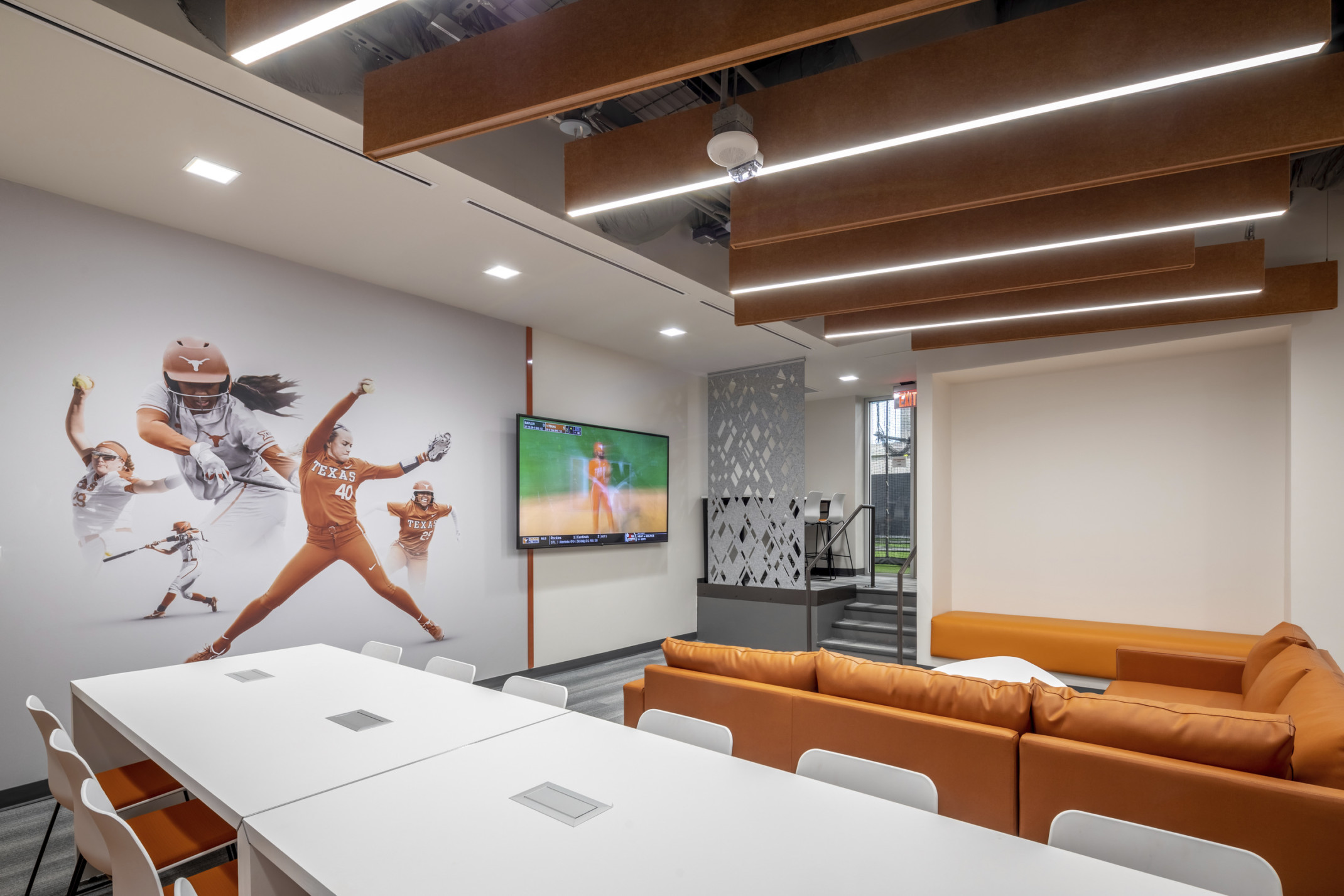 University of Texas at Austin McCombs Softball Facility 4